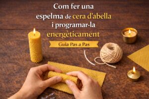 Espelma de cera d’abella enrotllada feta a mà i guia pas a pas per programar-la energèticament.